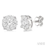 Lovebright Essential Diamond Stud Earrings